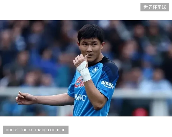 金玟哉结束稳健的俱乐部赛季，其一对一防守能力将是韩国队后防线的核心支柱。